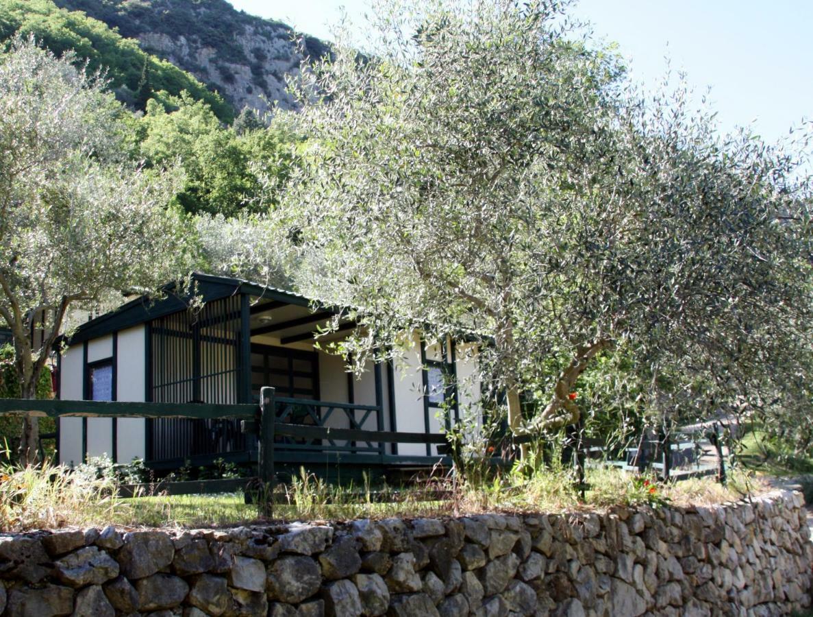 Camping Domaine Sainte Madeleine Соспел Екстериор снимка